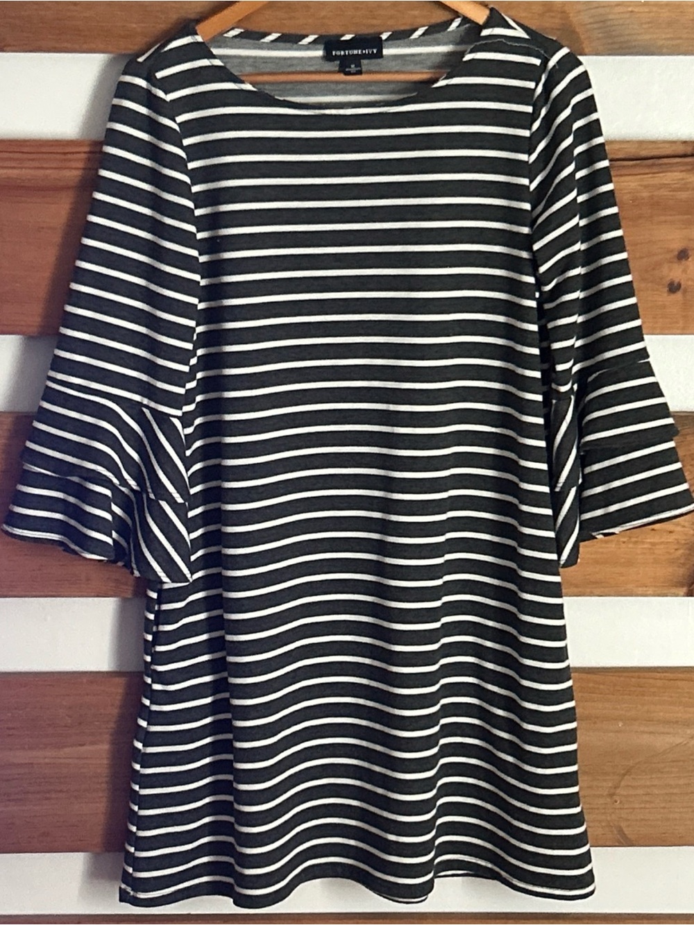 Fortune+Ivy Heather Gray & White Striped Knee Length Dress Flare Sleeve Size M
